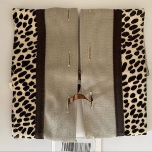 NEW 'S MAXMARA NEGRAR Linen Cubes  Cuffs